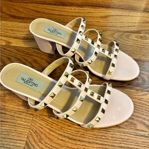 Rockstud heal Valentino